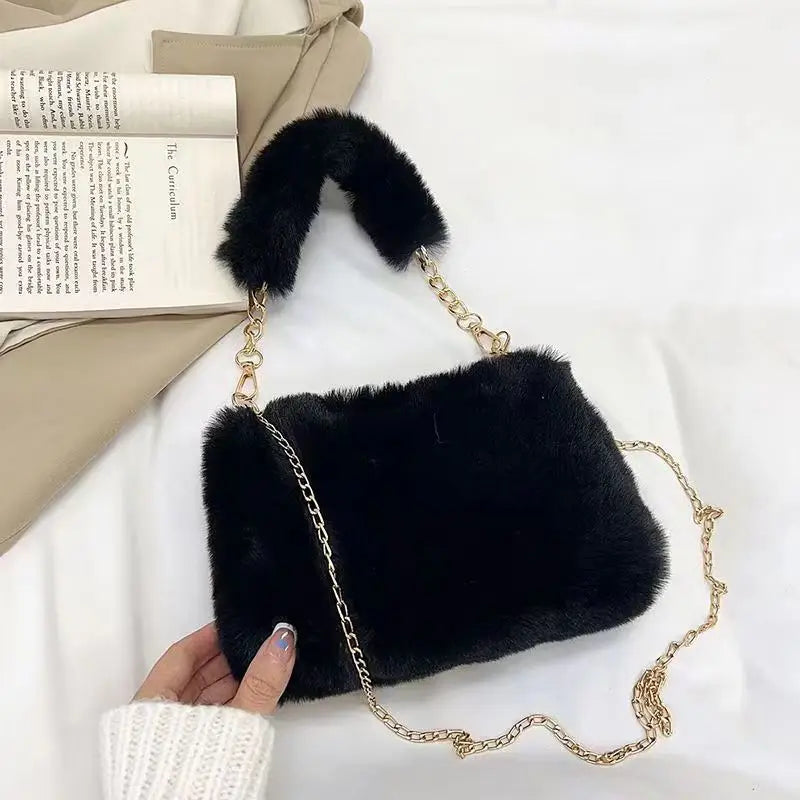 Sophie Plush Chain Bag