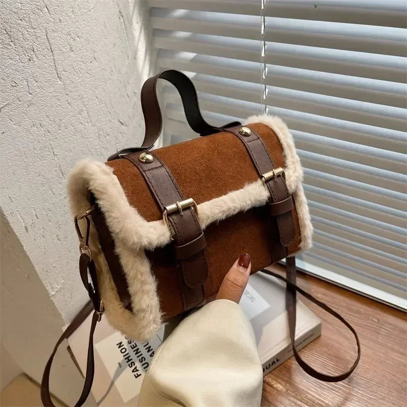 Étoile Velvet Lamb Bag